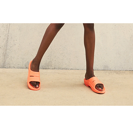 OOFOS OOAhh Slide Sandal – Recovery Comfort | Canadian Footwear