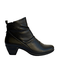 Monica Soft Leather Boot 
