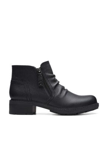 Hearth Dove Black Leather Women's