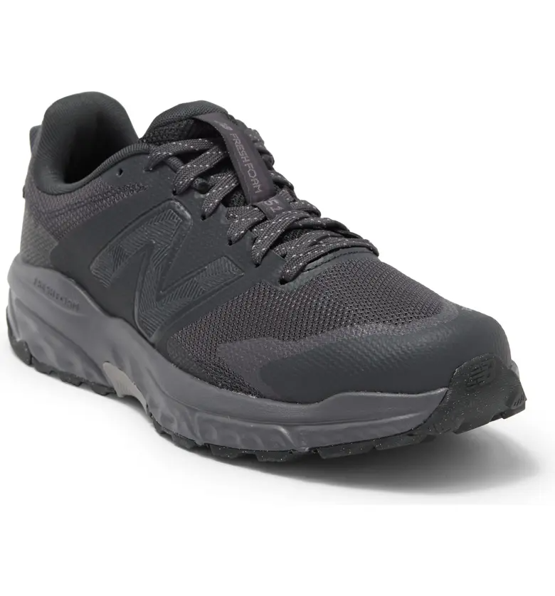 New balance running grag trail trainers in clearance black