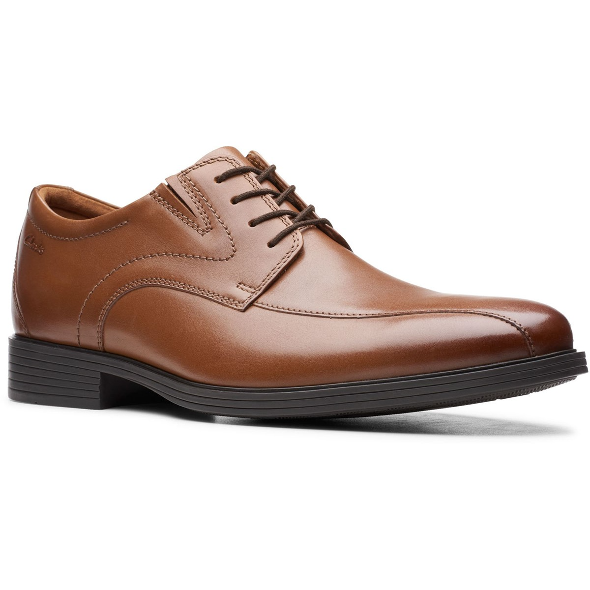 Clarks Whiddon Pace Leather Dress Shoe | Canadian Footwear